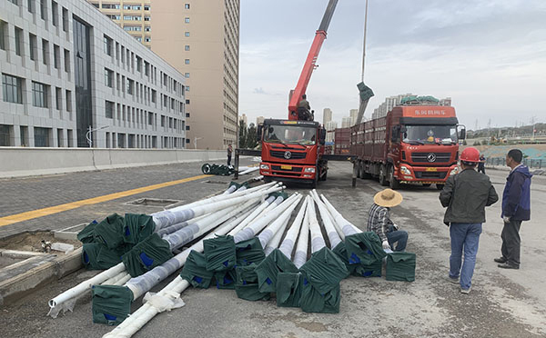 农村张家川太阳能路灯安装全解析：庭院张家川太阳能路灯施工指南