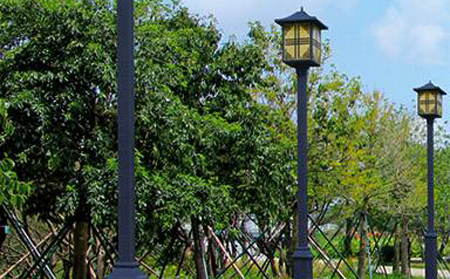 太阳能张家川庭院灯价格为何差三倍?关键看这几点 太阳能张家川庭院灯价格为何差三倍?关键看这几点